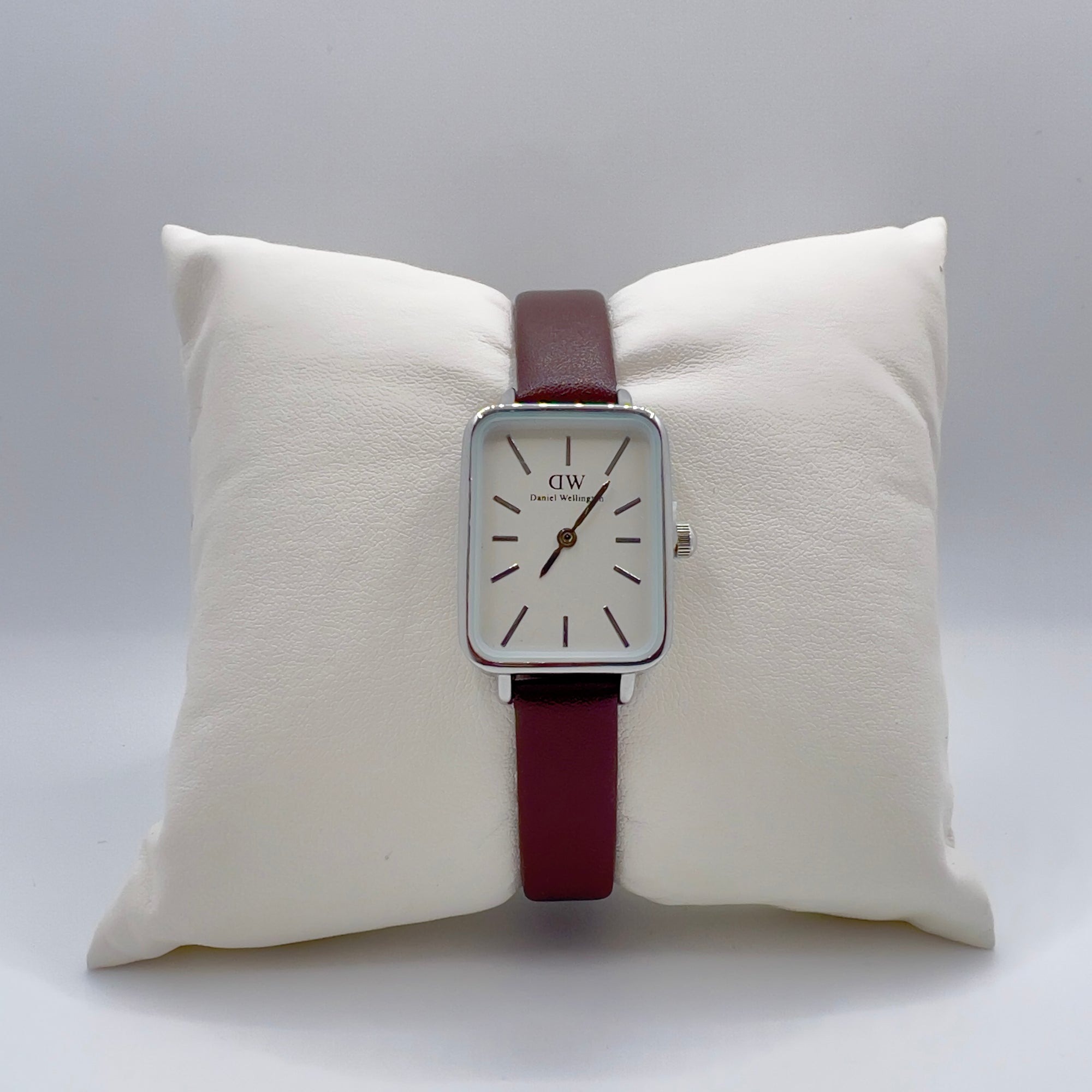 MONTRE DW